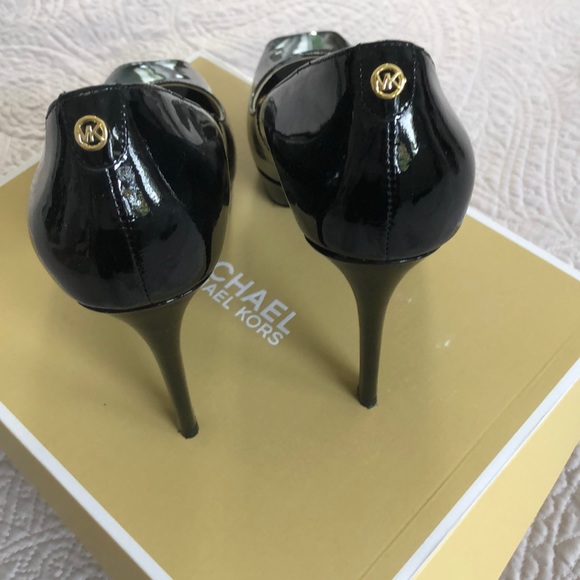 Micheal kors black high heels - Picture 2 of 4